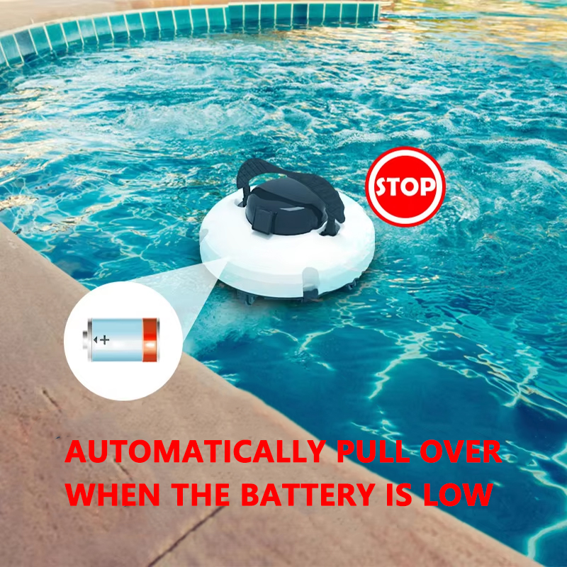 Pool underwater cleaning machine